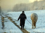 düsseldorf_unterbach_pferd_an_der_leine_elbsee_naturschutzgebiet_e39b214295_978x1304xin.jpeg