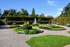 DSC_0049.JPG DSC_0049.JPG
