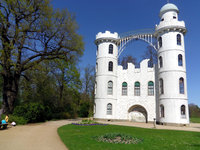27pfaueninsel_schloss.jpg
